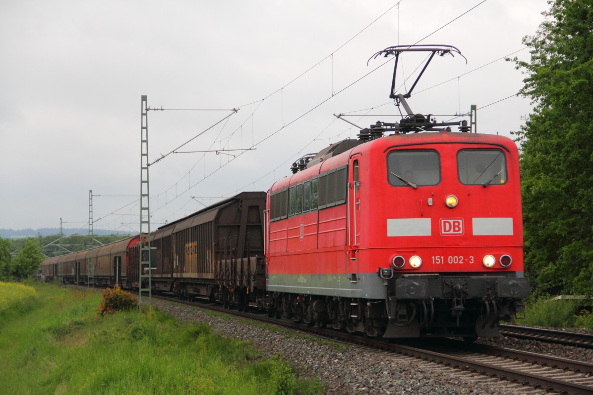151 002-3 DB Schenker Rail in Staffelstein am 13.05.2014.