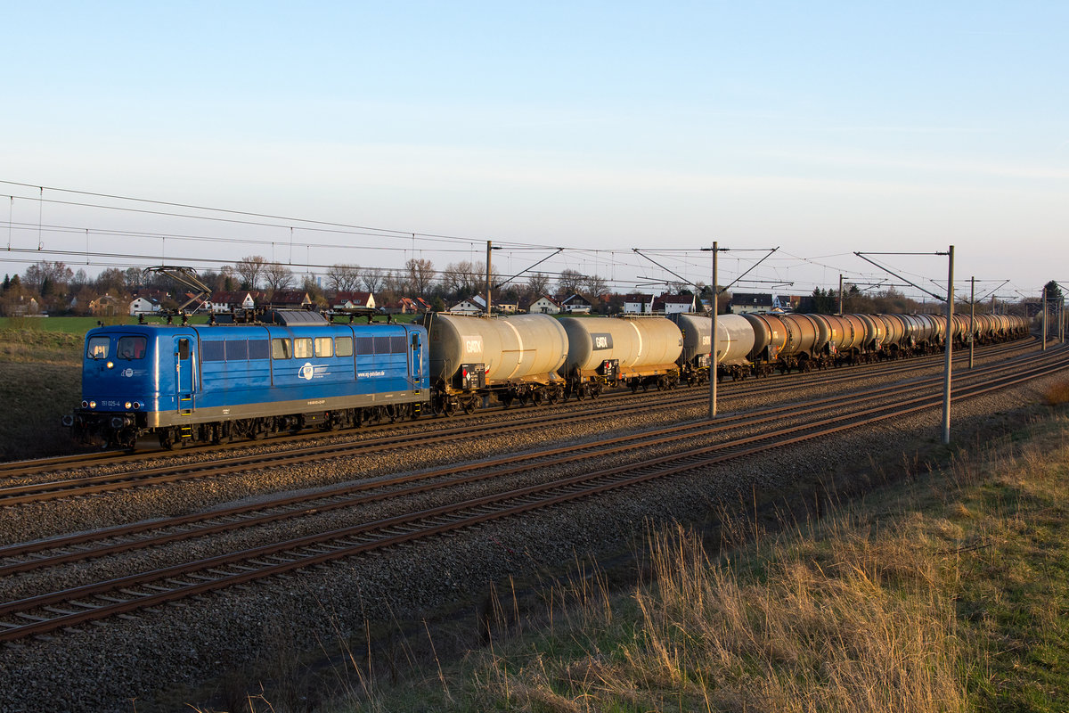 151 025-4 am 29.03.2017 bei Hebertshausen