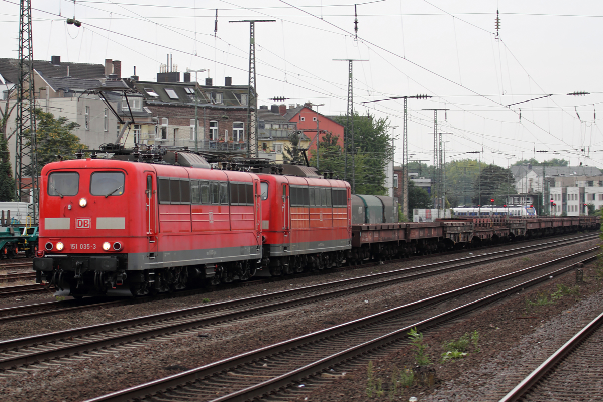 151 035-3 mit 151 001-5 durchfahren Köln-West 20.9.2016