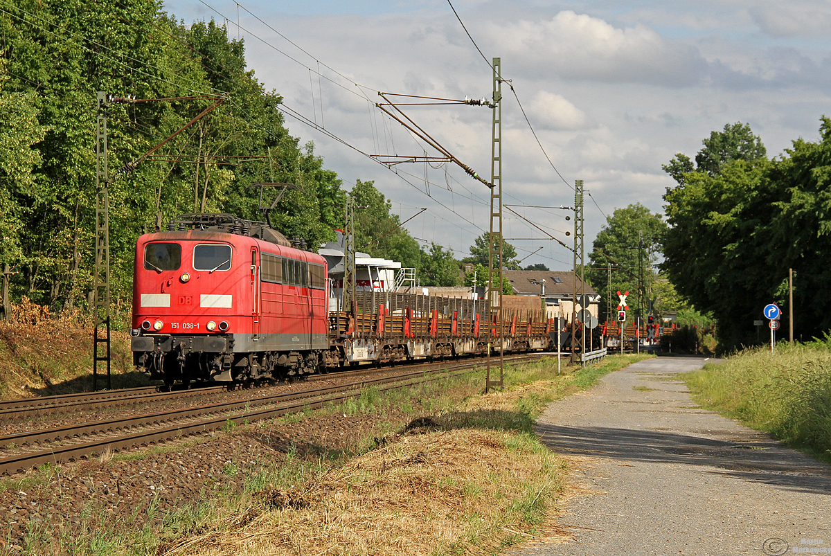 151 036 in Leverkusen-Alkenrath am 02.06.2018