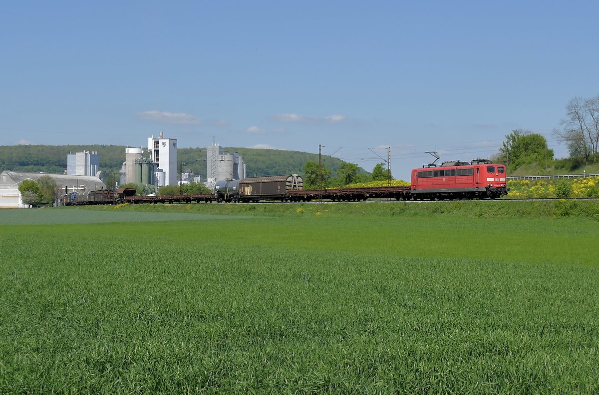 151 046 am 10.05.17 bei Karlstadt am Main