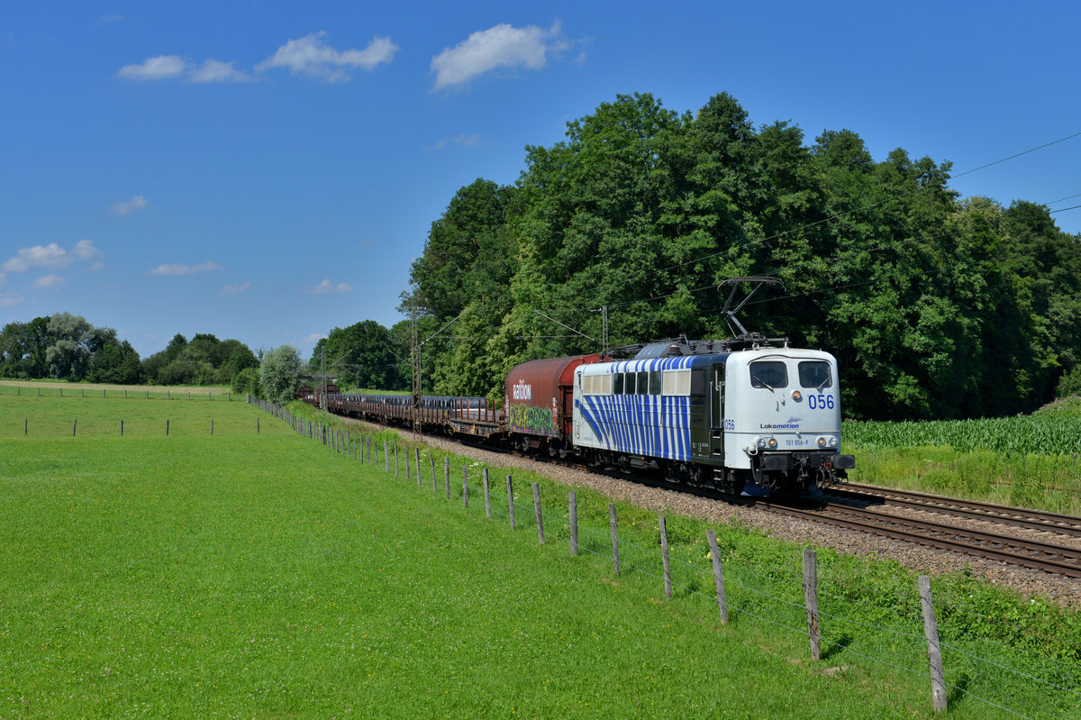 151 056 mit DGS 44129 am 19.07.2016 bei Vogl.