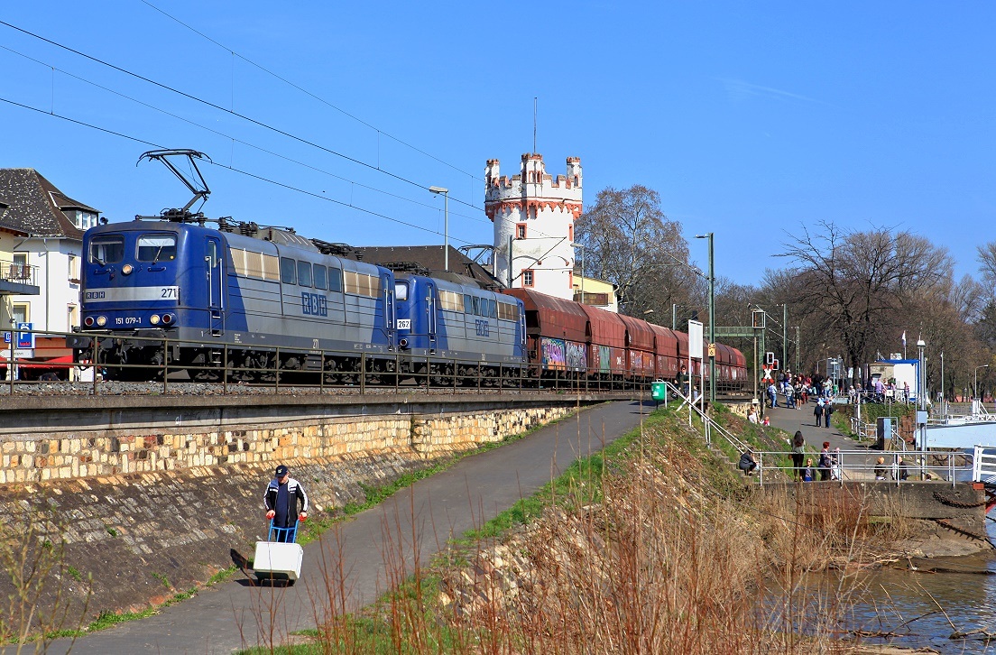 151 079 + 151 152, Rüdesheim, 07.04.2018.