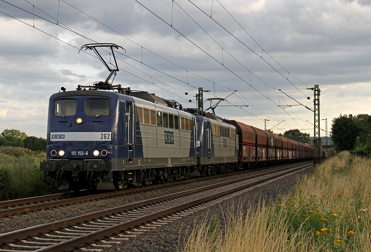 151 152 & 151 127 bei Menden(Rhld) am 21.07.2017
