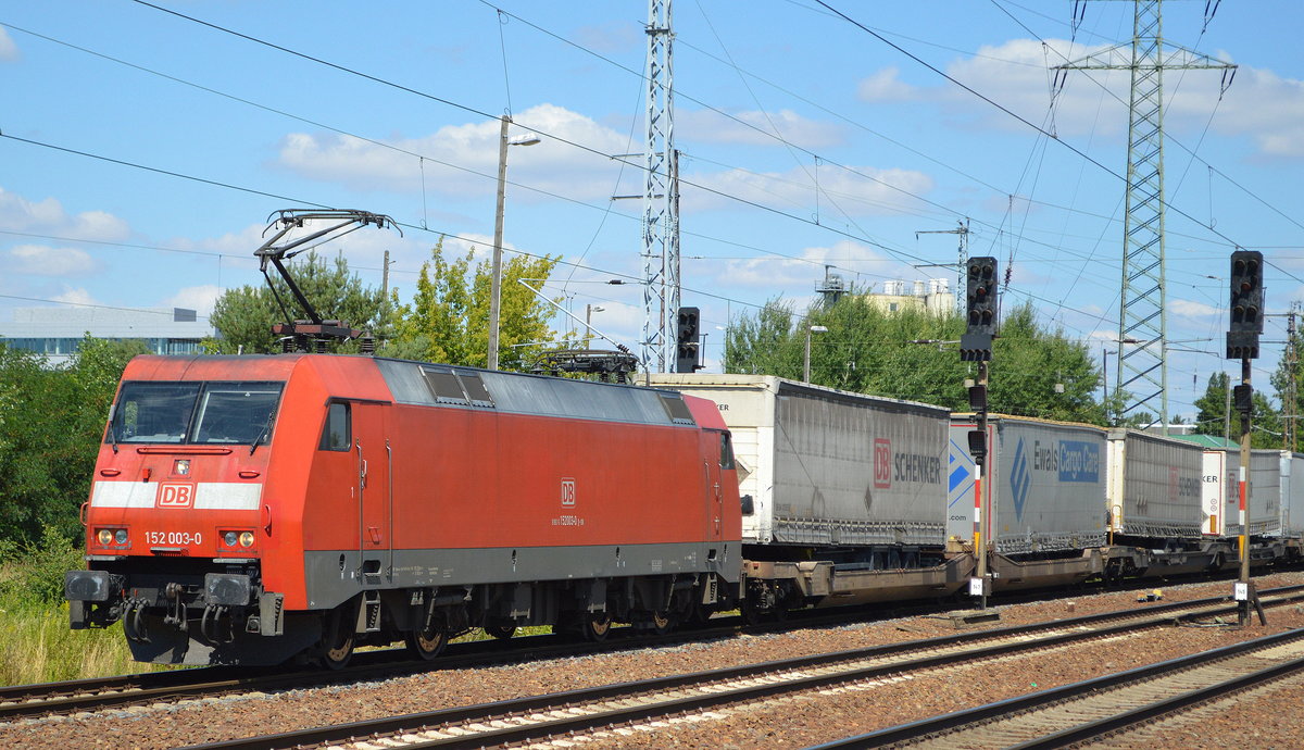 152 003-0 (NVR-Number: 91 80 6152 003-0 D-DB] mit KLV-Zug am 15.07.18 Bf. Flughafen Berlin-Schönefeld.