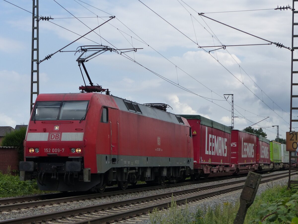 152 009 mit KLV-Zug nach Bad Bentheim - Coevorden am ehem. Bk. Bentlage in Rheine, 20.08.2022