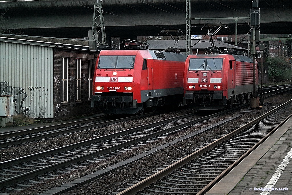 152 026-1 traf 189 010-2 beide auf lz-tur,aufgenommen am 17.01.14 in hh-harburg