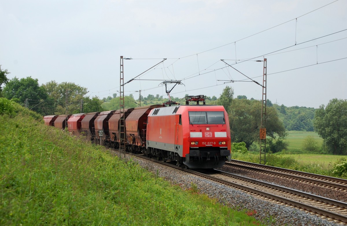 152 027-9 mit einem GC am 11.06.2013 bei Salzderhelden