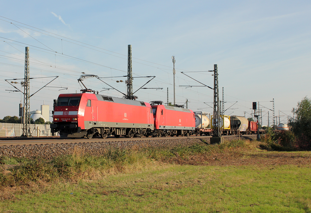 152 043-6 bei Porz(Rhein) am 02.10.2013