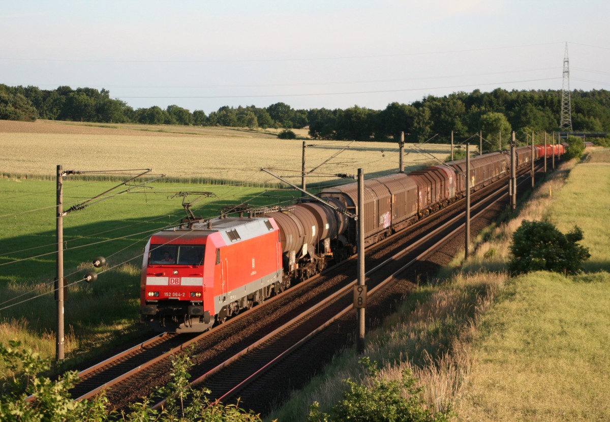 152 064 mit EZ 51328 (Seelze Rbf–Maschen Rbf) am 17.06.2014 zwischen Jesteburg und Maschen Rbf