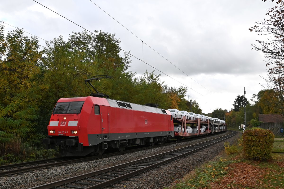 152 074-1 fördert am Mittwoch den 28.10.2020 den Millionenzug aus Bad Friedrichhall Hbf durch Neckargerach in Richtung Heidelberg.
