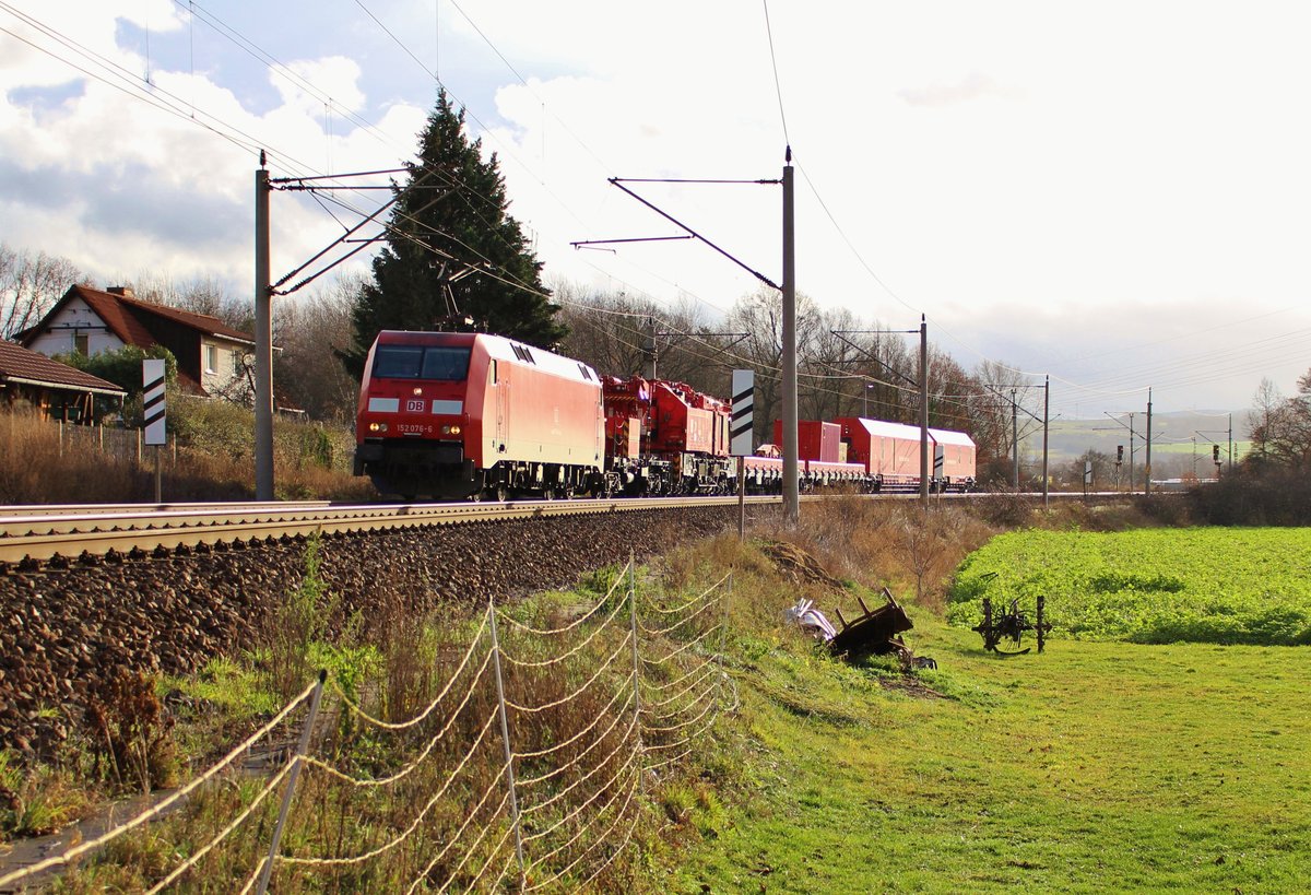 152 076 fuhr am 08.12.18 einen Hilfszug von Regensburg nach Leipzig durch Remschüz.