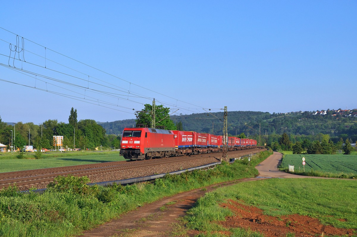 152 097 mit KLV Winner im Filstal Richtung Ulm.(Uhingen-Fils 10.5.2014)
