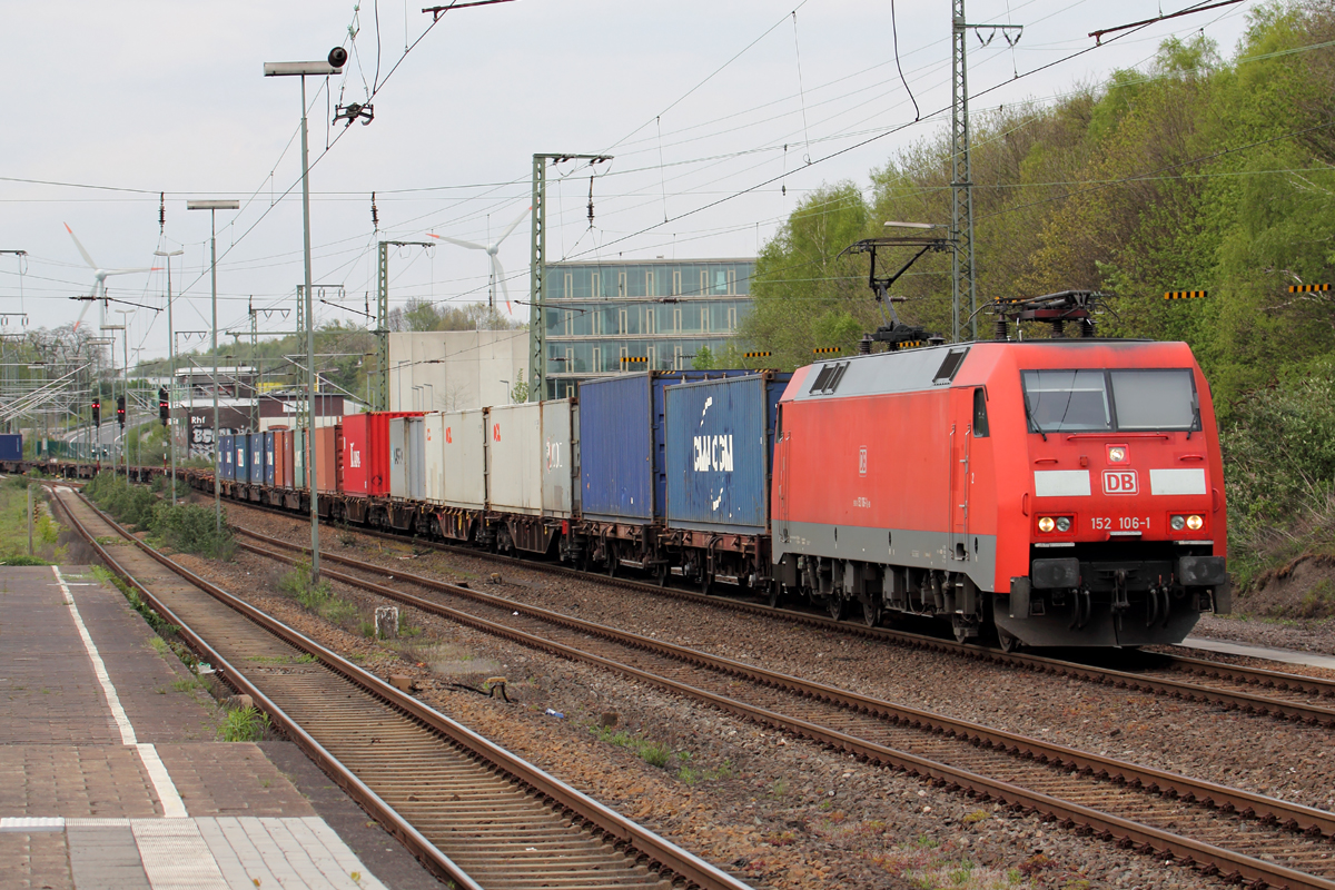152 106-1 durchfährt Recklinghausen 29.4.2015