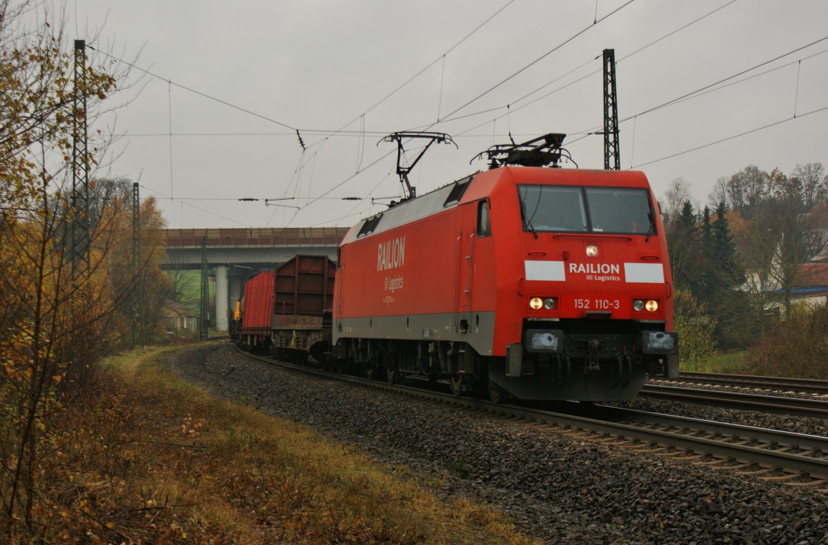 152 110-3 mit einen gemischten Güterzug Richtung Bebra am 14.11.13