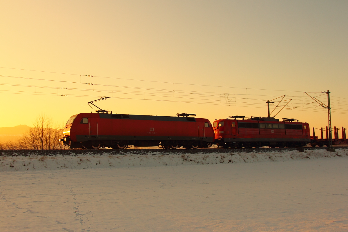 152 112-9 und 151 168-2 DB Cargo bei Lichtenfels am 27.01.2017.