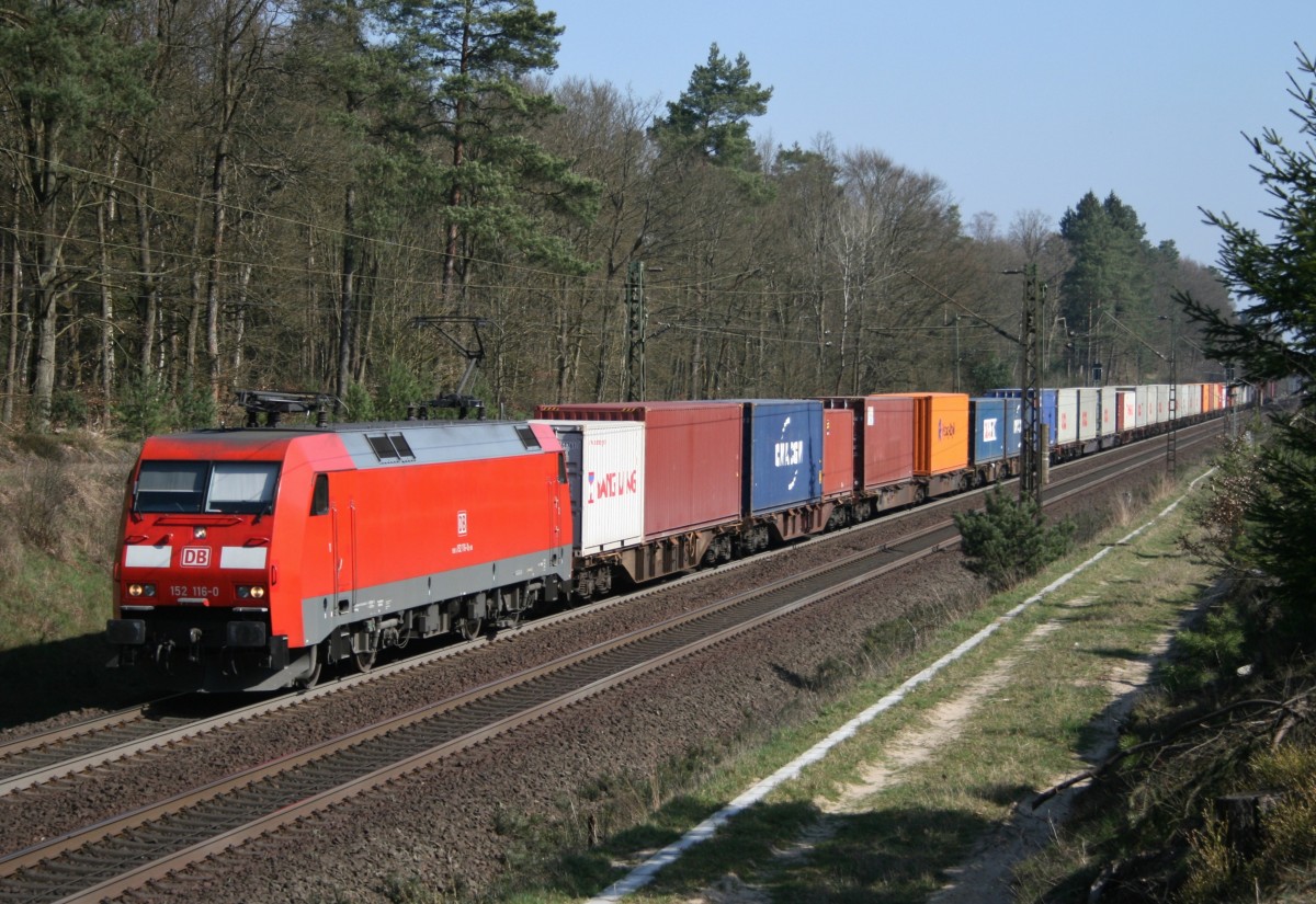 152 116 mit KT 50275 (Maschen Rbf–M�nchen-Riem) am 15.04.2015 zwischen Unterl�� und Eschede