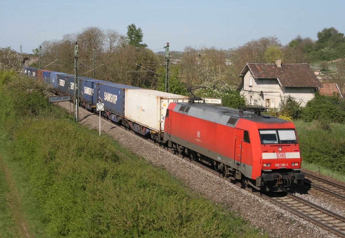 152 130 mit KT 40075 (Rotterdam–Melzo) am 21.04.2015 zwischen Mllheim (Baden) und Auggen