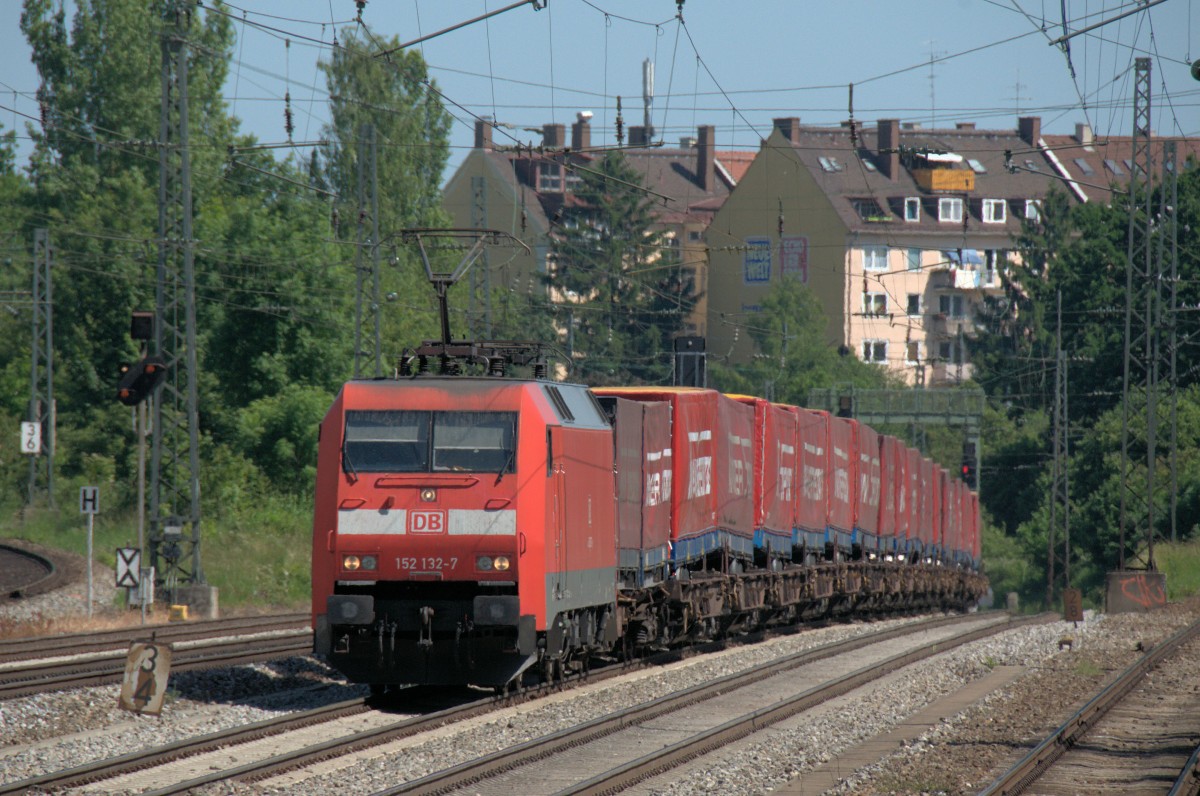 152 132 am 08.06.14 am Münchner Heimeranplatz