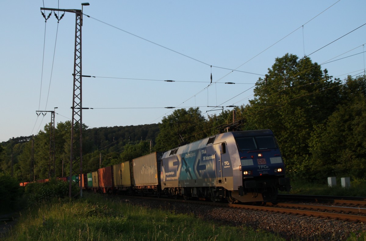 152 135-0 der DB (TFG) bei Kreiensen am 01.06.2014