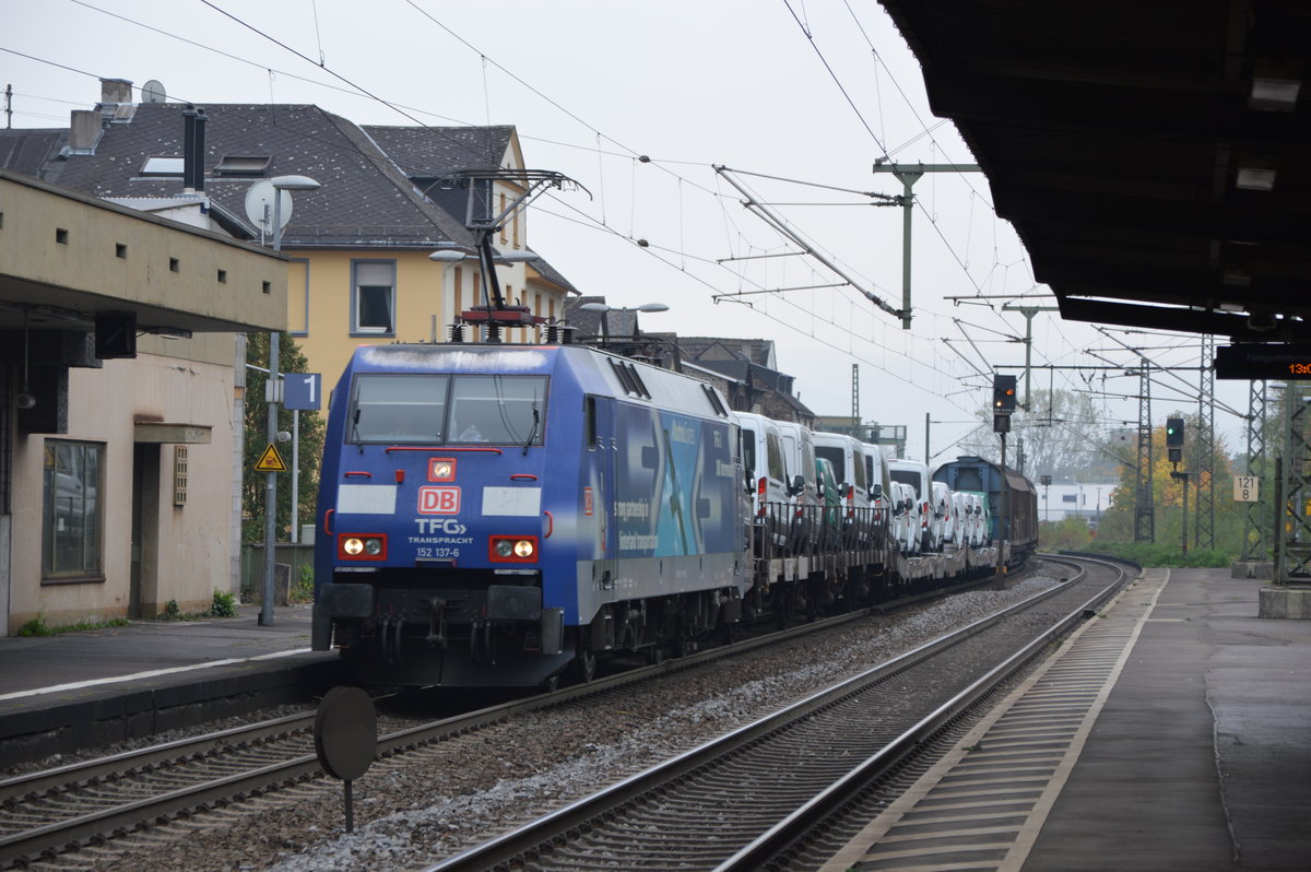 152 137-6 in Oberlahnstein

Aufnahme Ort: Oberlahnstein
Aufnahme Datum: 18.10.2018