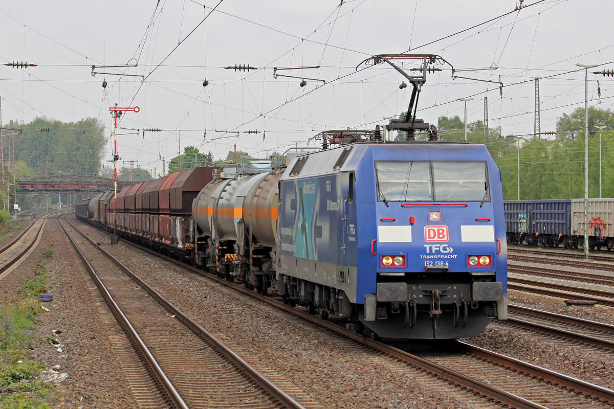 152 138-4 in Düsseldorf-Rath 12.4.2014