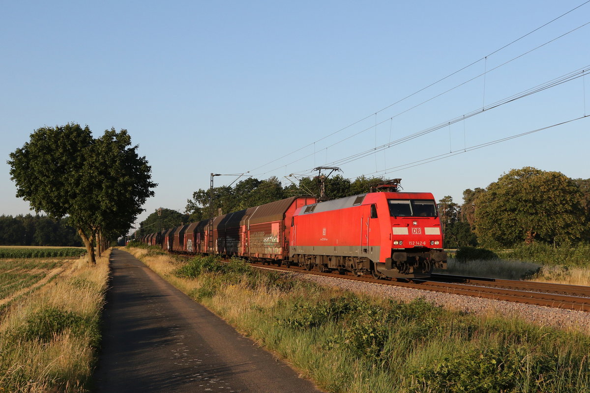 152 142 am Morgen des 26. Juni 2020 bei Dörverden/Niedersachsen.