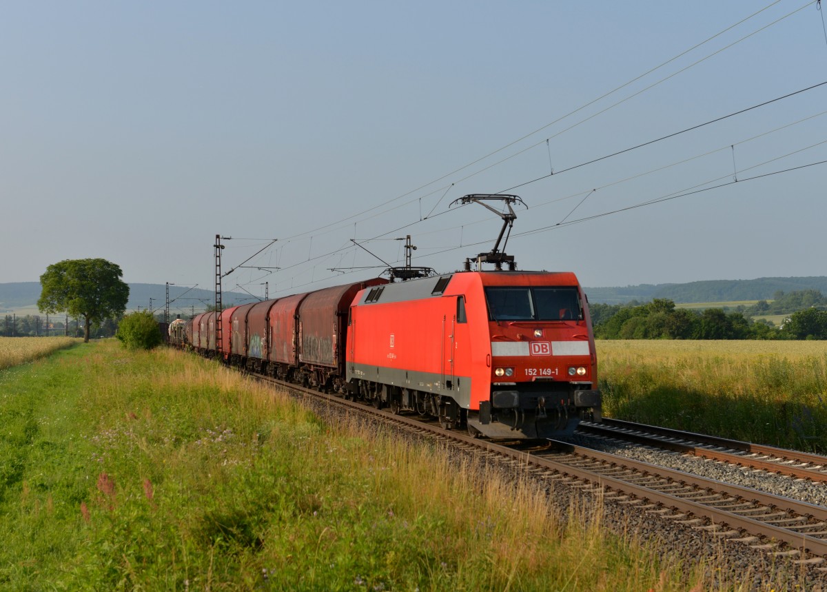 152 149 mit einem Gterzug am 06.07.2013 bei Himmelstadt.