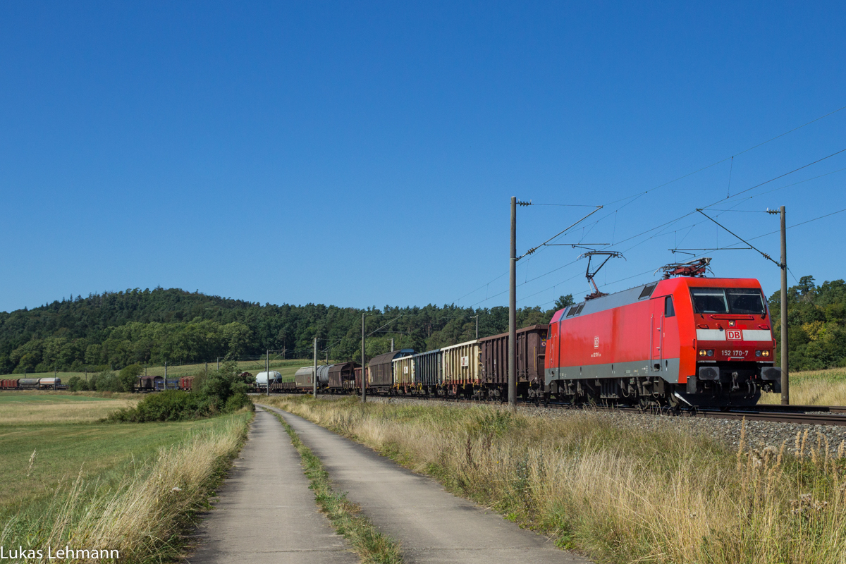152 170 mit einem Mischer bei Mitteldachstetten, 25.08.2016