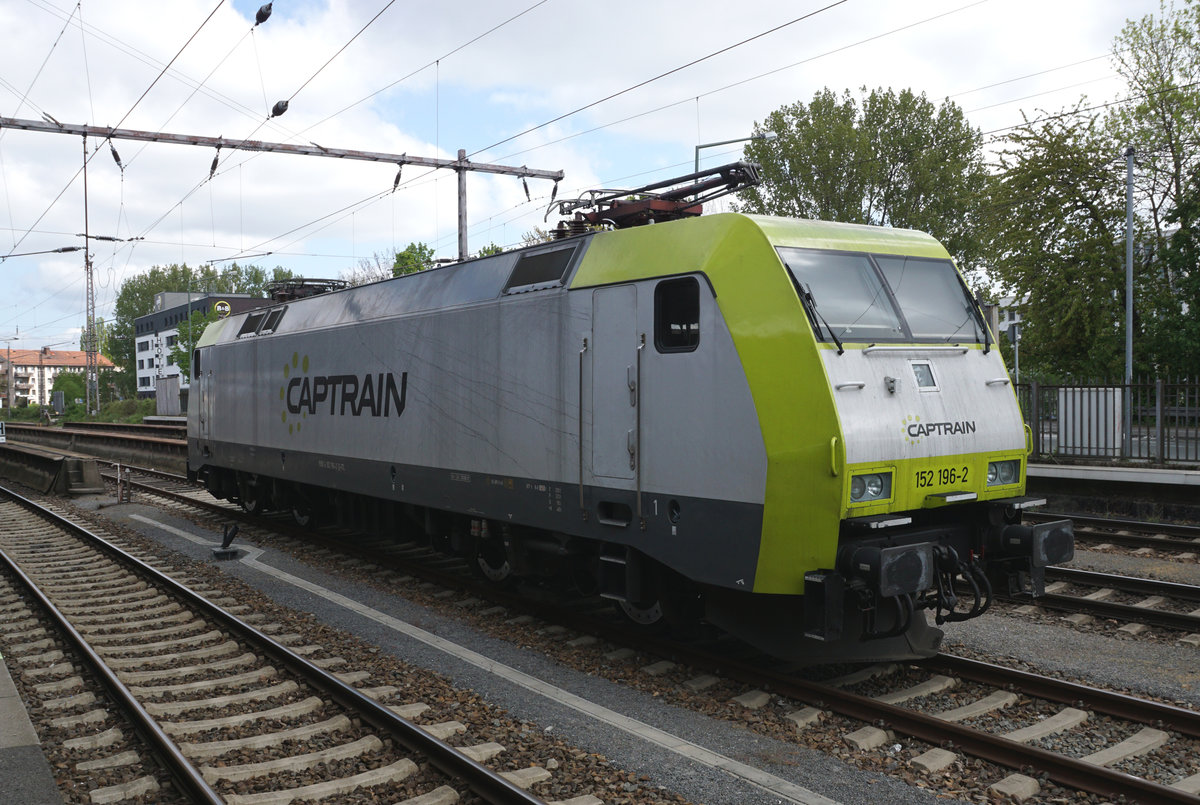 152 196-2 abgestellt am 25.04.2020 im HbF Osnabrück