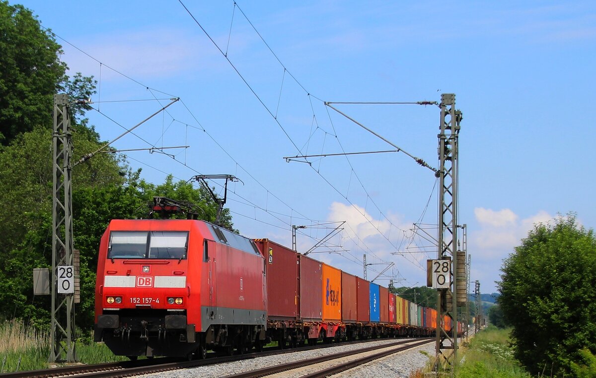 152 257 am 11.06.2021 bei Bernau in Richtung Salzburg