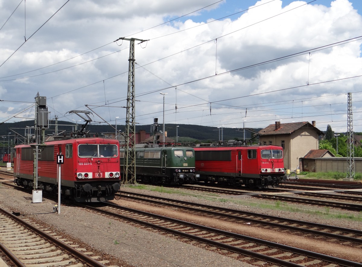 155 037-5, 151 124-5 und 155 211-6 waren am 19.05.14 in Saalfeld/Saale zusehen.