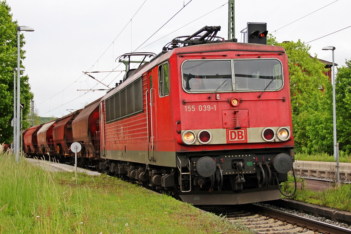155 039-1 bei der Druchfahrt in Baunatal Guntershausen von Kassel kommend nach Bebra. 10.05.2014