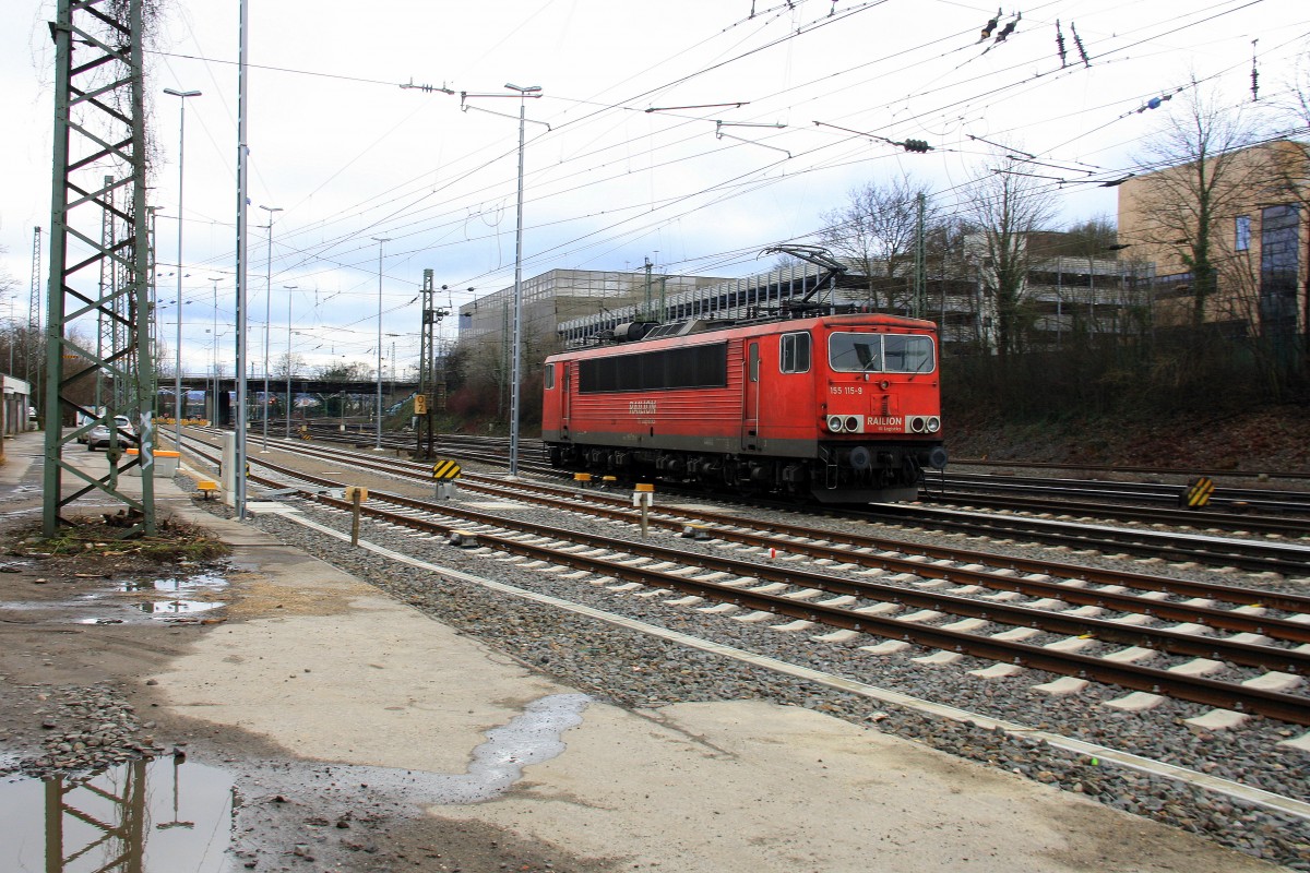 155 115-9 von Railion rangiert in Aachen-West am Nachmittag vom 22.2.2014.