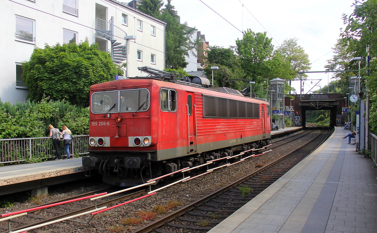 155 206-6 DB-Railpool kommt als Lokzug aus Köln-Gremberg nach Aachen-West und kommt aus Richtung Köln,Aachen-Hbf und fährt durch Aachen-Schanz in Richtung Aachen-West. 
Aufgenommen vom Bahnsteig von Aachen-Schanz.
Bei Sonnenschein am Nachmittag vom 4.6.2019.