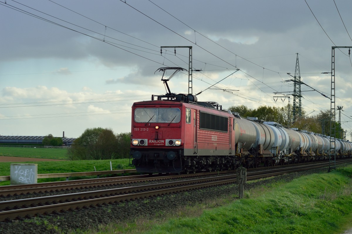 155 213-2 mit Tankwagen bei Wickrath. 14.4.2014