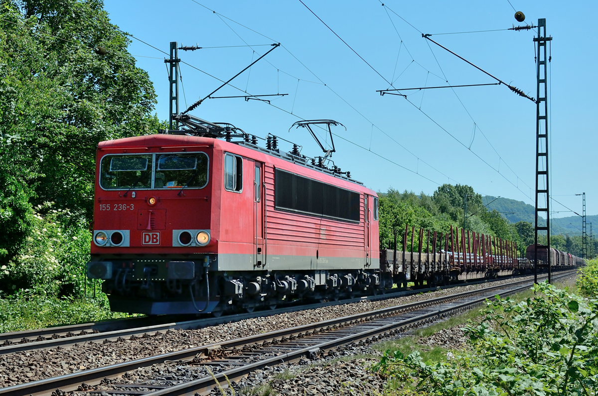 155 236-3 vor gem. Güterzug durch Bonn-Beuel - 05.06.2015