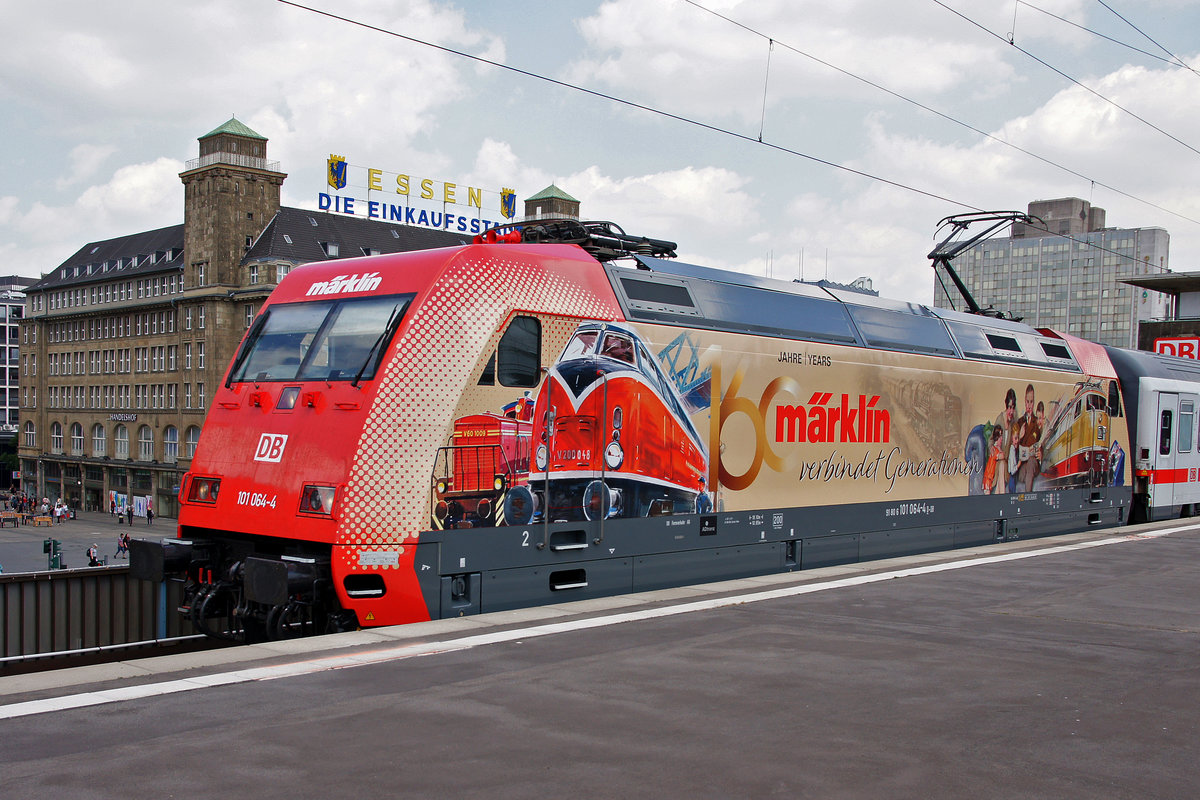 160 Jahre Märklin - Werbelok 101 064-4 am 05.07.2019 in Essen Hbf.