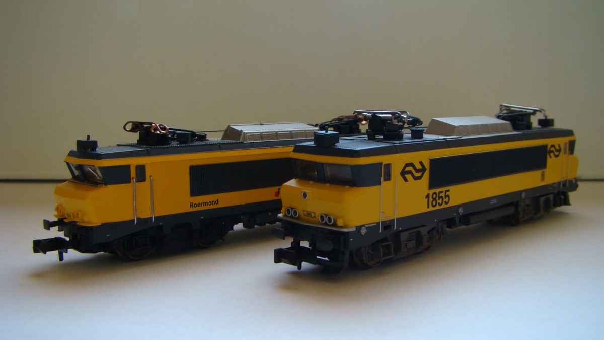 1613 und 1855 der NL, von Minitrix und Fleischmann Epoche V, am 06.11.2011.