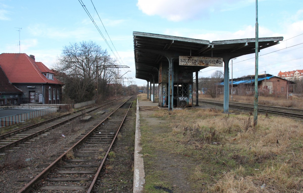16.2.2014 Stettin-Zabelsdorf / Szczecin-Niebuszewo.(Strecke für Personenverkehr stillgelegt)