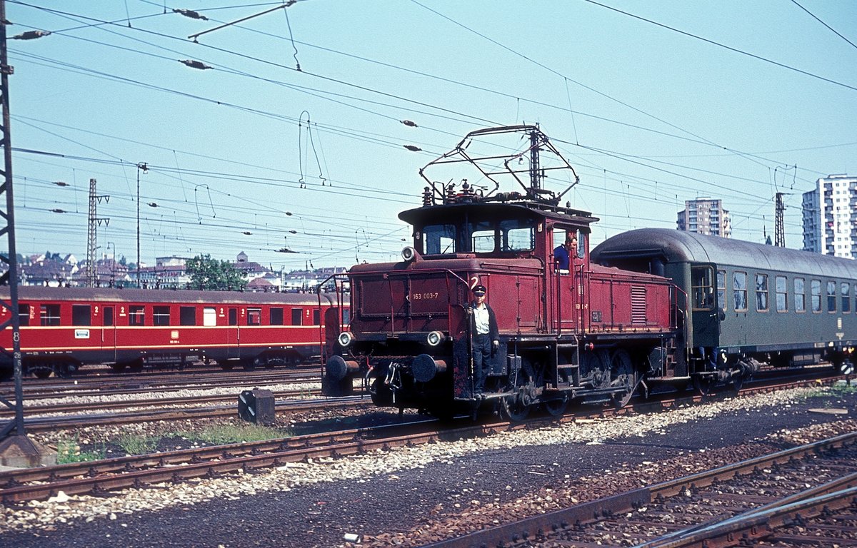 163 003  Stuttgart Hbf