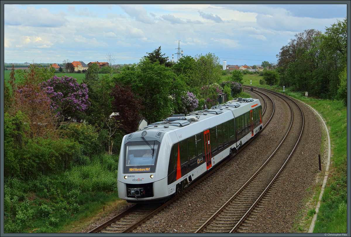 1648 916 legt sich am 01.05.2020 kurz vor Bernburg-Roschwitz in die Kurve.