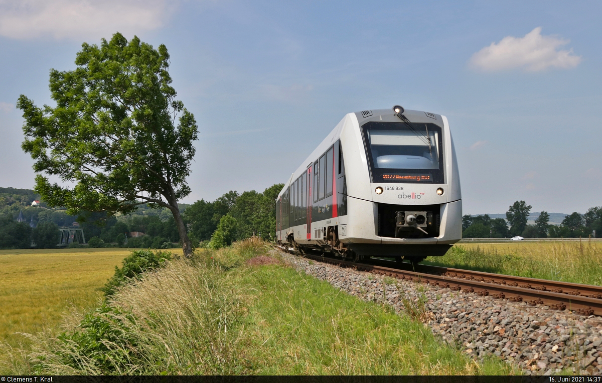 1648 938-6 (Alstom Coradia LINT 41) unterwegs bei Naumburg-Roßbach.

🧰 Abellio Rail Mitteldeutschland GmbH
🚝 RB 80561 (RB77) Wangen(Unstrut)–Naumburg(Saale)Ost
🚩 Bahnstrecke Naumburg–Reinsdorf (Unstrutbahn | KBS 585)
🕓 16.6.2021 | 14:37 Uhr