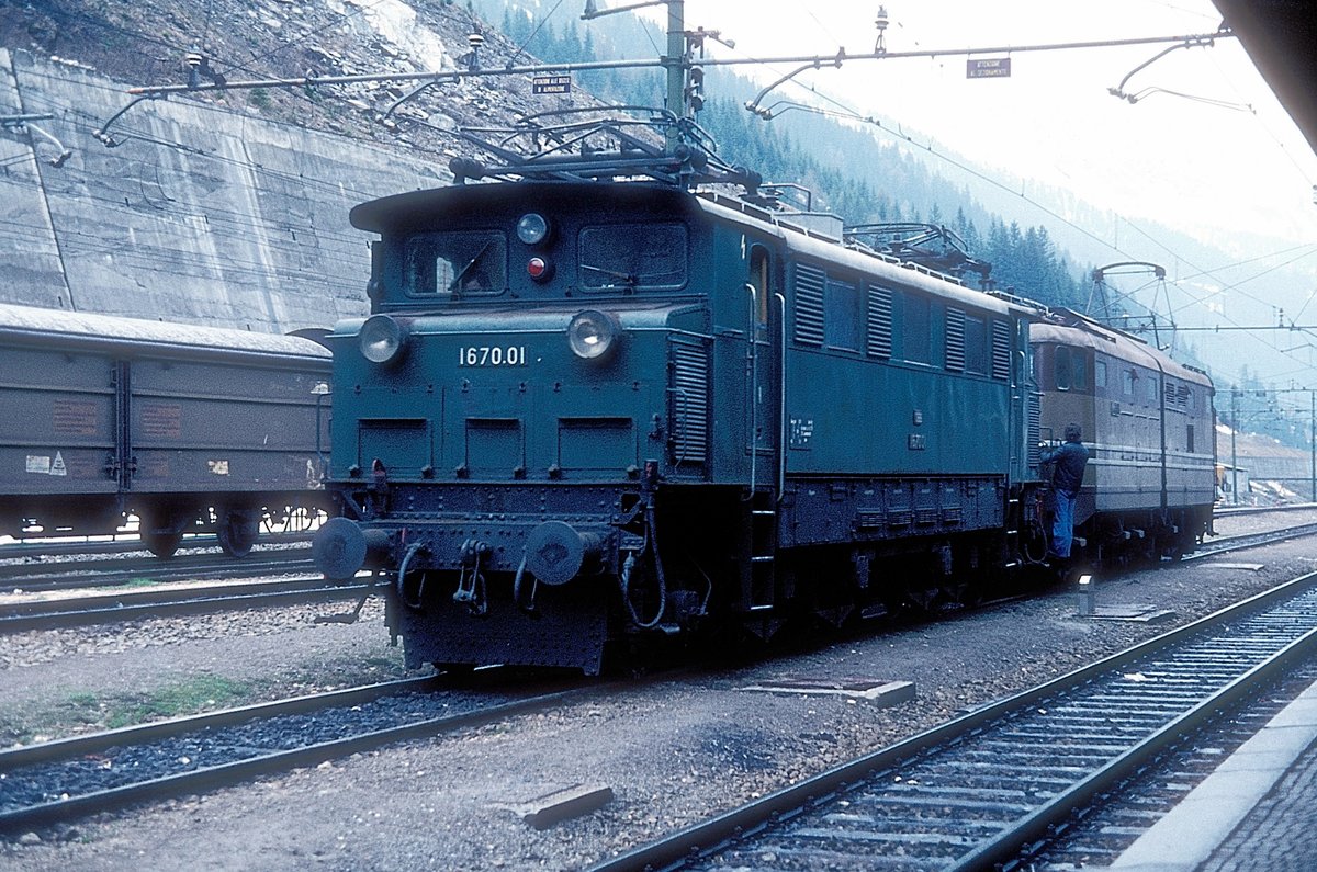 1670.01 + 645.091  Brenner  30.04.77