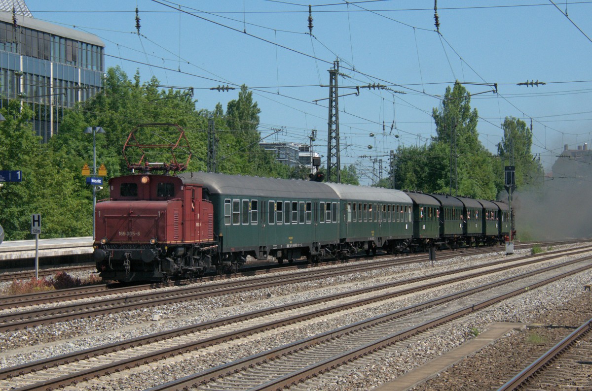169 005 am 08.06.14 am Münchner Heimeranplatz