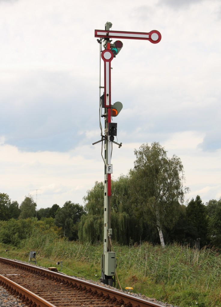 17.8.2014 Niederfinow. Einfahrsignal aus Richtung Frankfurt/O.