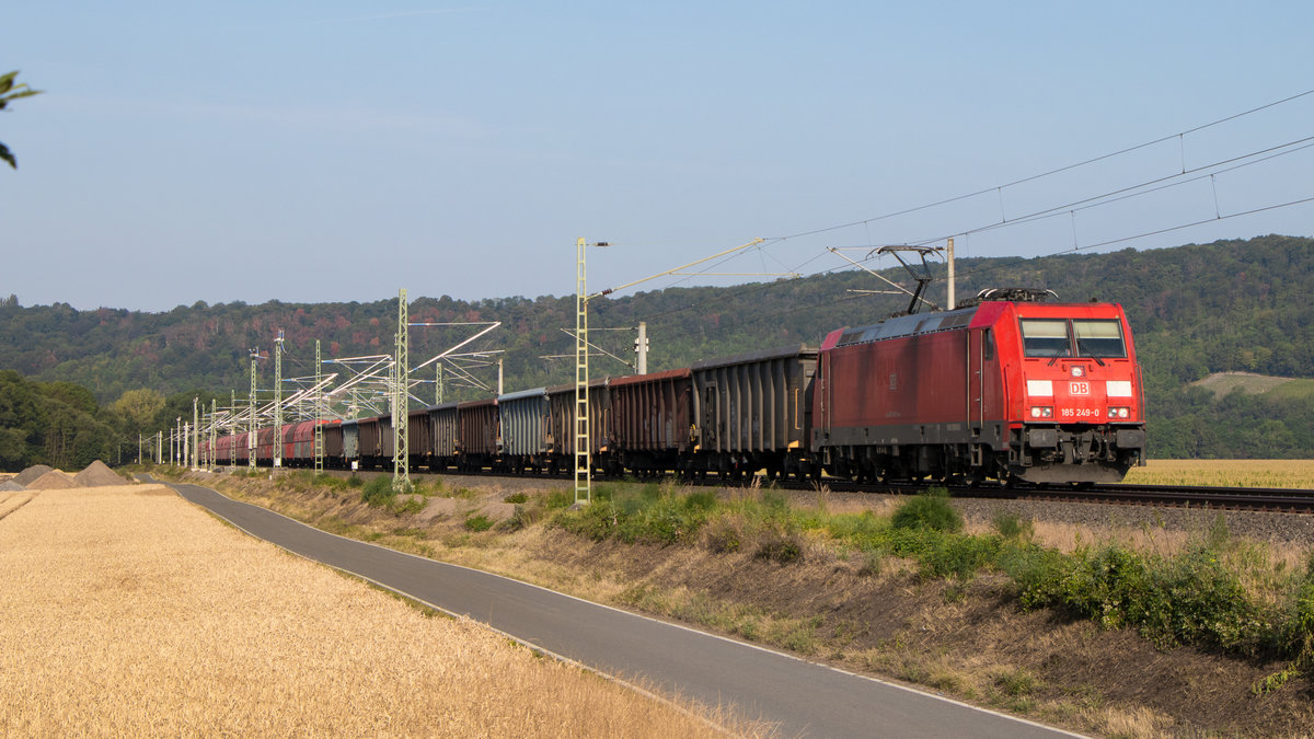 18. Juli 2019 in Pforta: 185 249-0 in Fahrtrichtung Naumburg. 