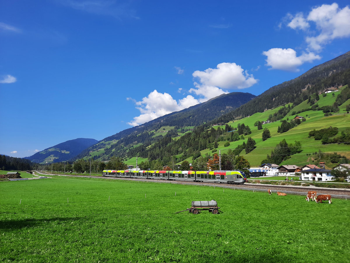 18/09/2020: REX 1849 (Fortezza/Franzensfeste - Lienz) hier zwischen Weitlanbrunn und Sillian, in kürze trifft er auch bereits in Sillian ein.