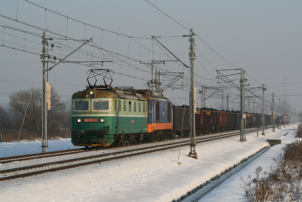 181 027-4 + 3E/1 Opole Zachodnie (02.2009)