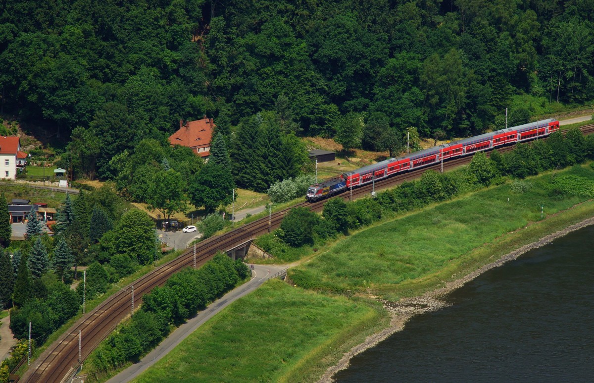 182 016-6 fährt als S2 (37841)nach Pirna am 12.06.14-aufgenommen von der Festung Königstein.Fast wie im Modell.